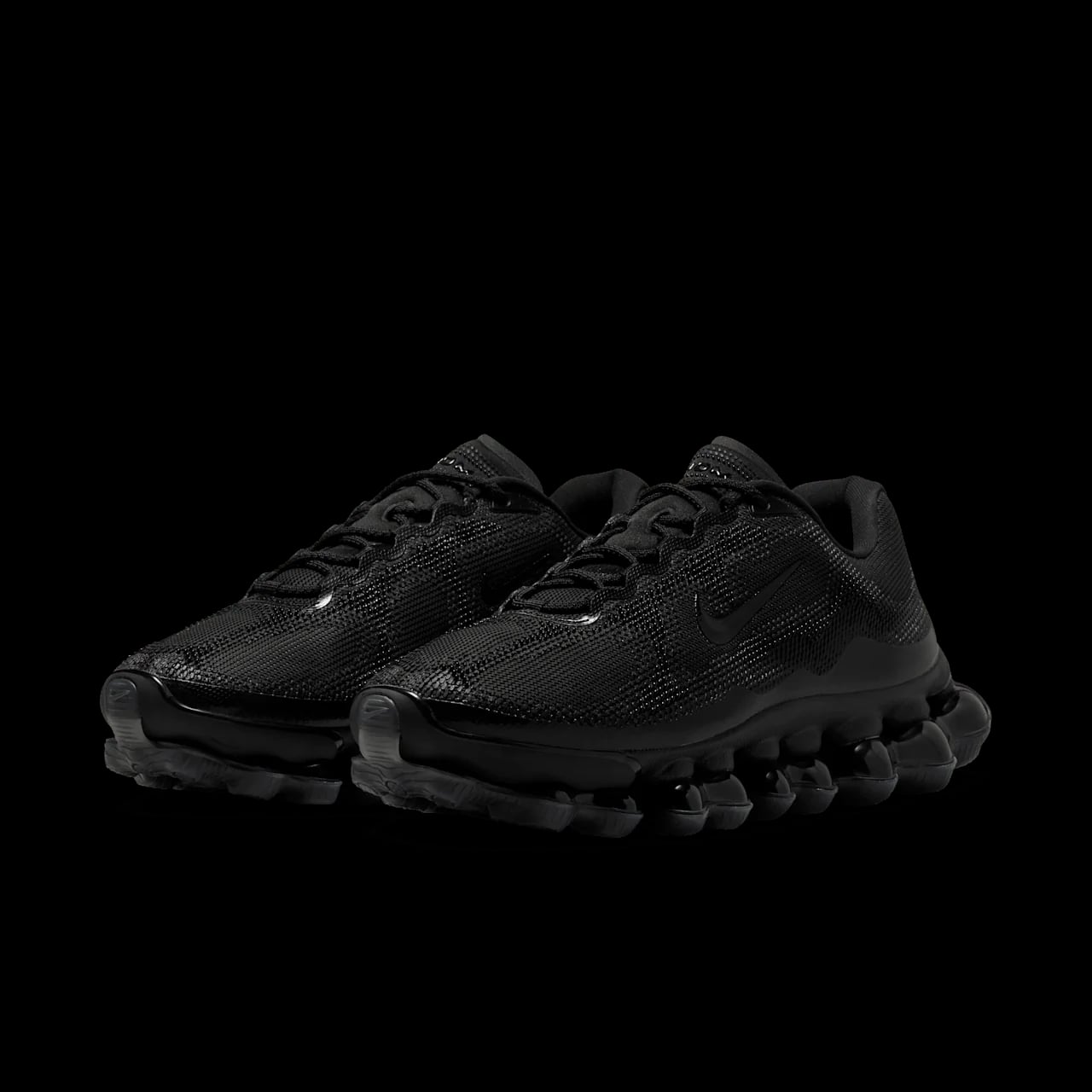 Nike Air Liquid Max — Black — three-quarter