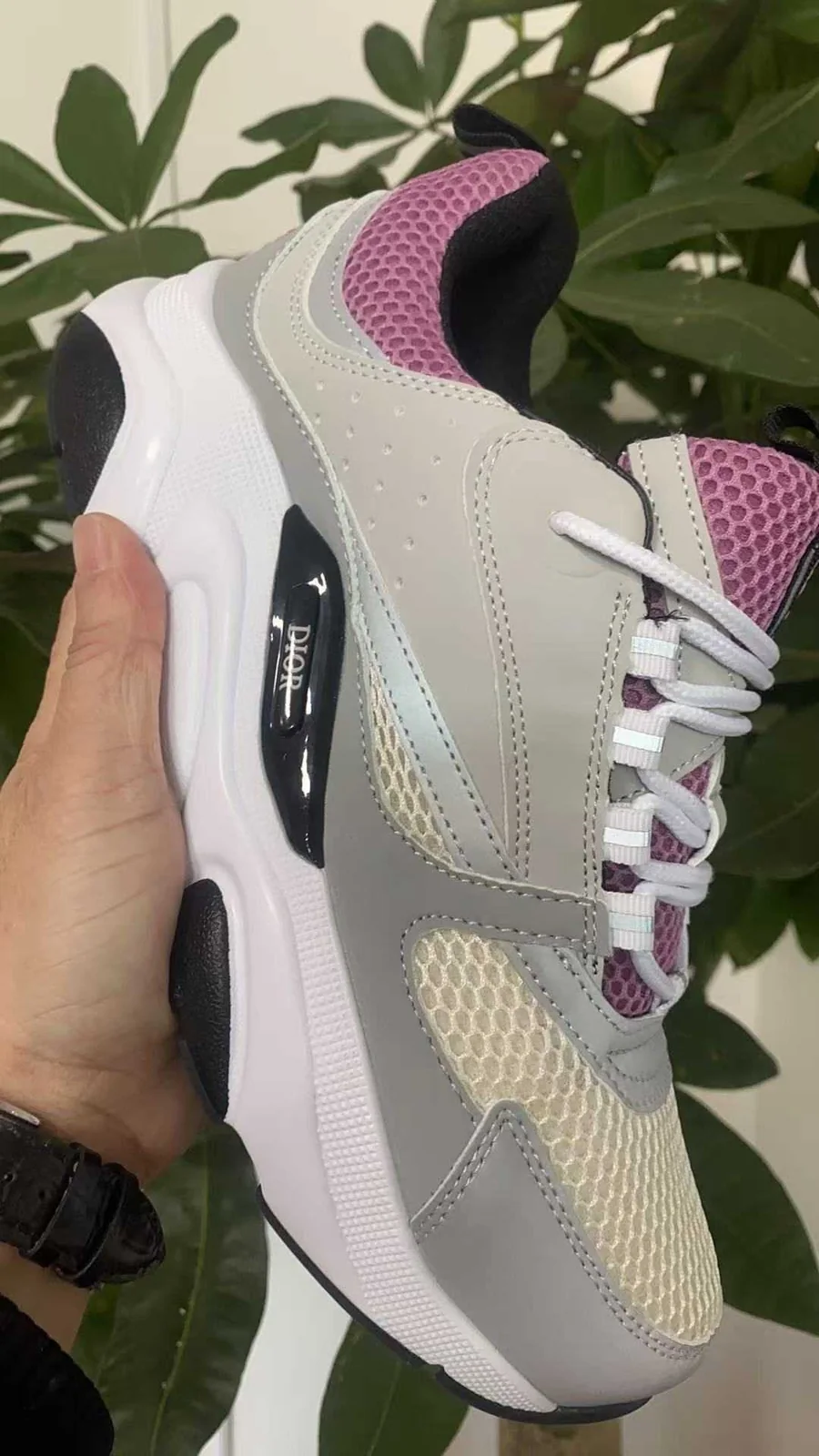 Dior B22 Sneaker — supplied view