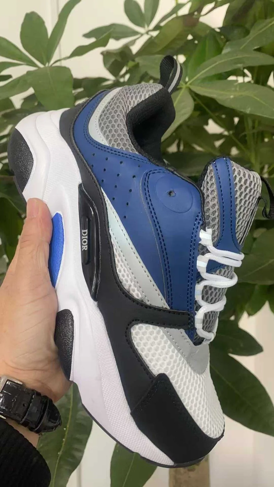 Dior B22 Sneaker — supplied view