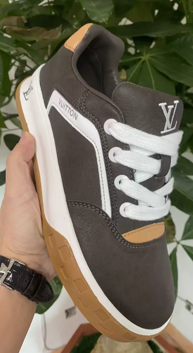 Louis Vuitton Classic Casual Sneakers — supplied photograph 10