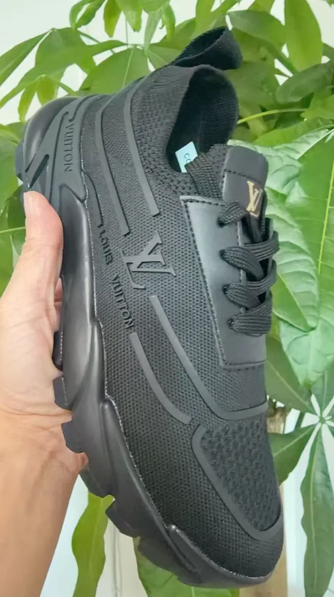Louis Vuitton LV Classic Sneaker — supplied photograph 4