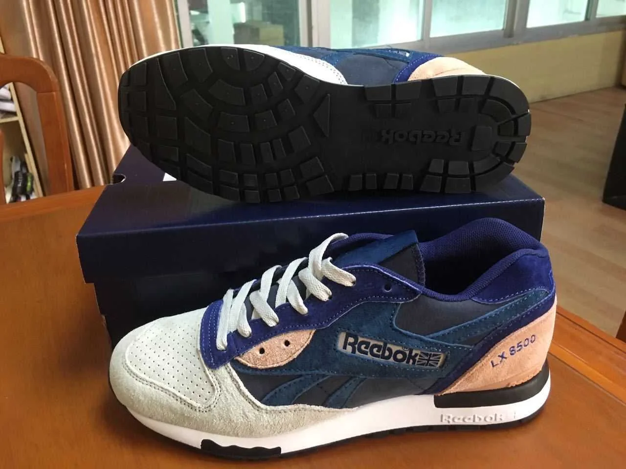 Reebok LX8500 — White / Navy — supplied view